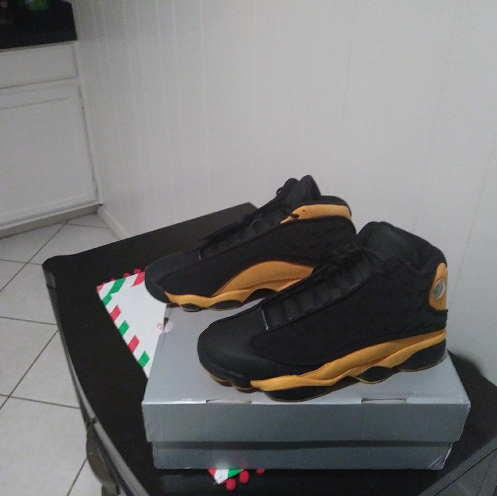 Retro Jordan 13's